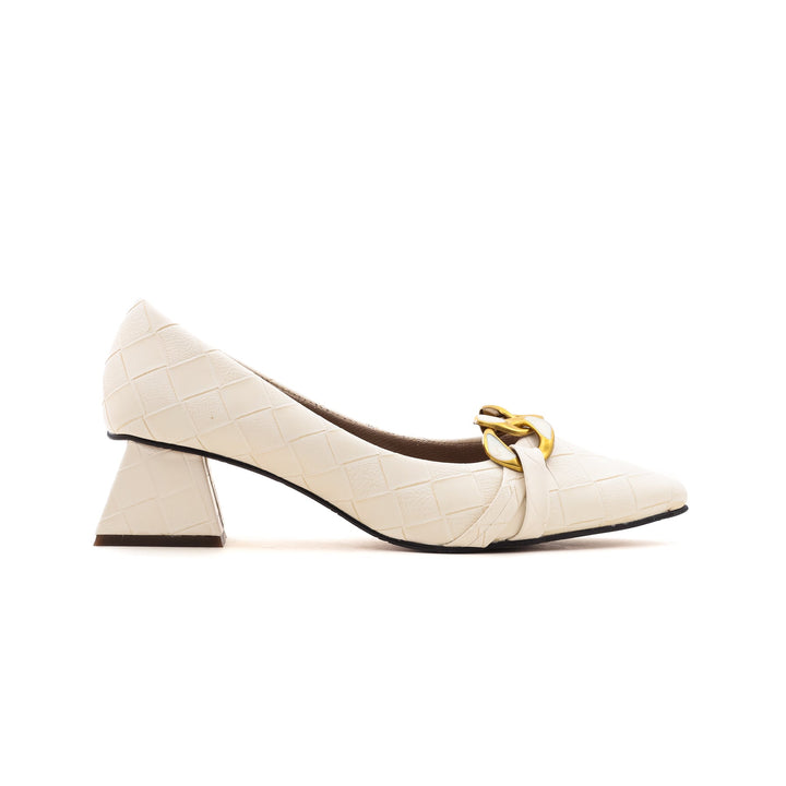 Cream Winter Court Shoes WN7255